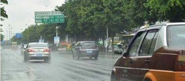 搬家公司雨天行車注意事項